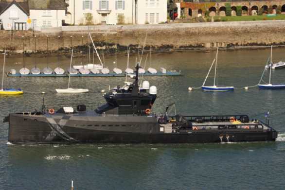 04 September 2023 - 16:59:47
Surprise visitor (to me, at east) of this futuristic vessel. Turned out it's a Royal Navy craft built by Damen and only very recently finished sea trials
-----------------------
Royal Navy experimental vessel XV Patrick Blackett